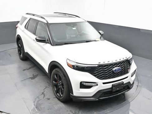 Used 2021 Ford Explorer ST w/ Equipment Group 401A AWD/4WD image 16