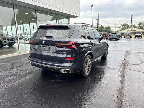 Used 2025 BMW X5 xDrive40i w/ M Sport Package AWD/4WD image 7