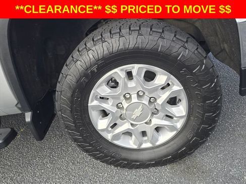Used 2020 Chevrolet Silverado 3500 LTZ w/ Technology Package AWD/4WD image 33