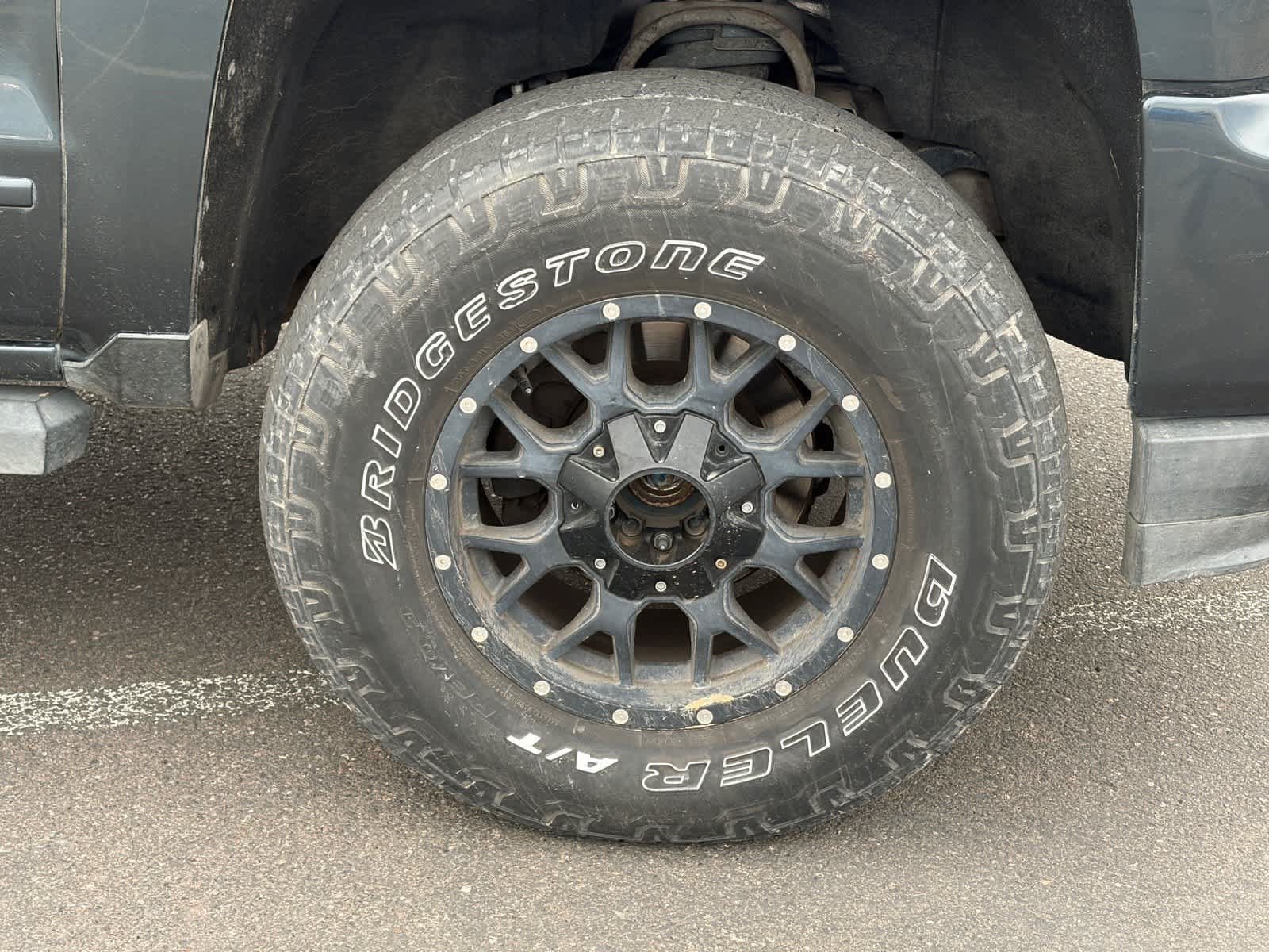 Used 2018 Chevrolet Silverado 1500 LT w/ All Star Edition AWD/4WD image 6