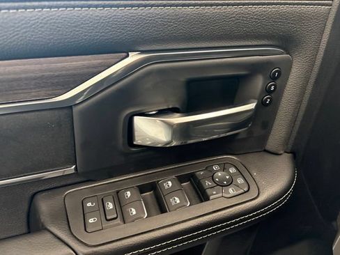 New 2026 RAM 3500 Laramie AWD/4WD image 14