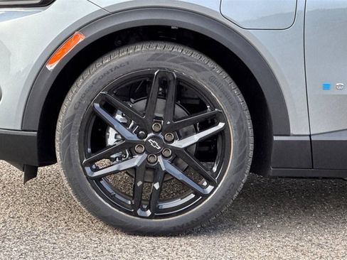 New 2026 Chevrolet Equinox EV LT w/ LPO, Blackout Package image 25