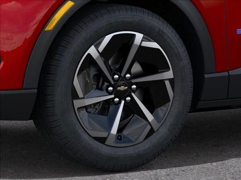 New 2026 Chevrolet Equinox EV LT FWD image 9