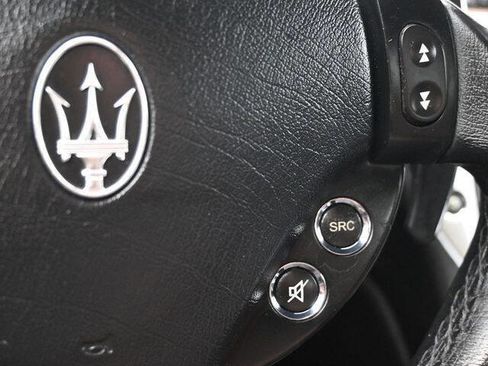 Used 2016 Maserati GranTurismo Sport image 18