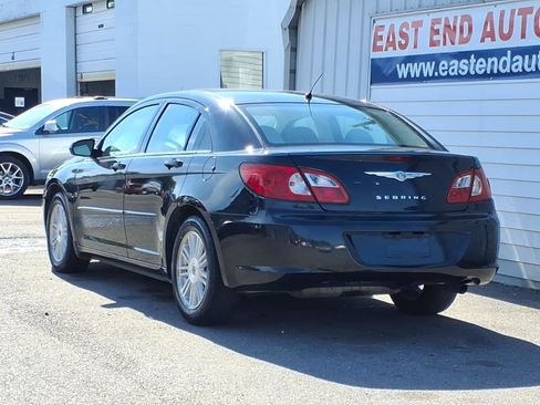 Used 2007 Chrysler Sebring Touring w/ Convenience Group I FWD image 3