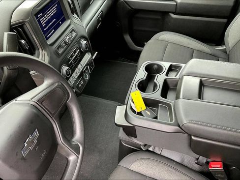 Used 2024 Chevrolet Silverado 1500 Custom w/ Rally Edition AWD/4WD image 9