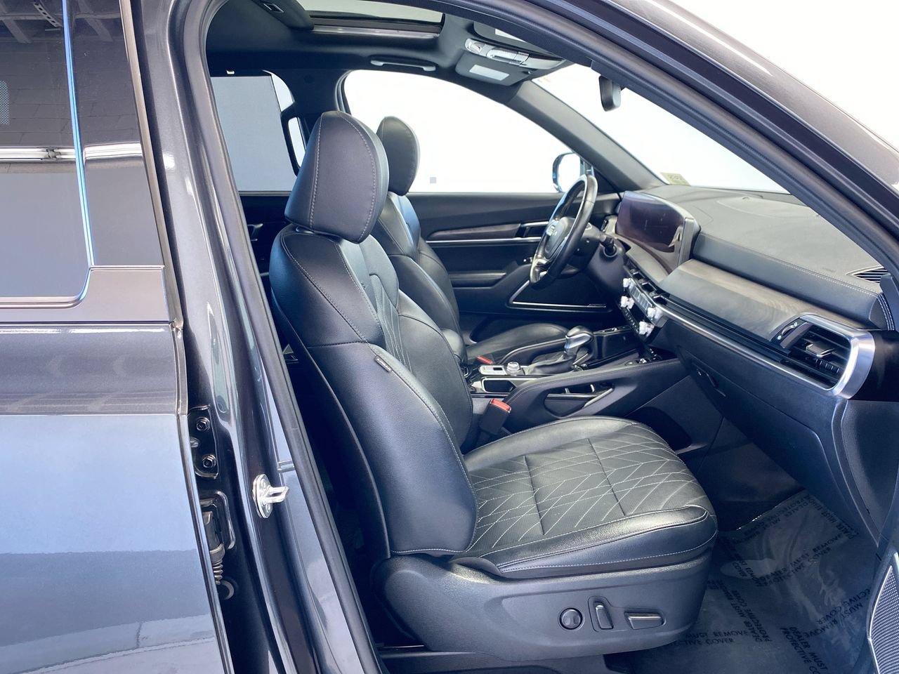 Certified 2024 Kia Telluride SX X-Line AWD/4WD image 30