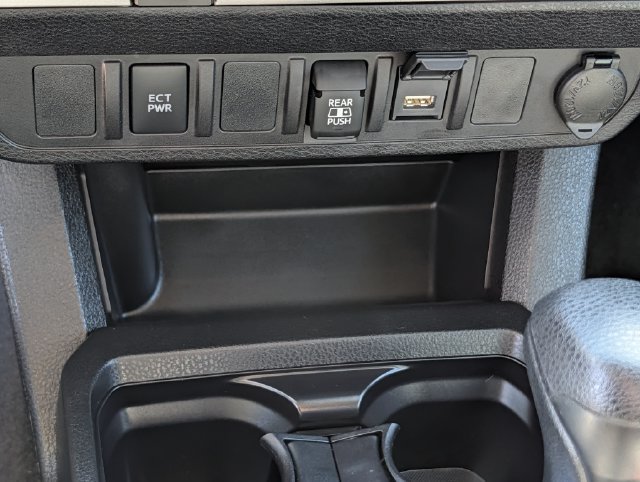 Certified 2022 Toyota Tacoma SR5 RWD image 16