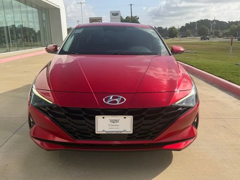 Used 2023 Hyundai Elantra SEL w/ Convenience Package FWD image 10