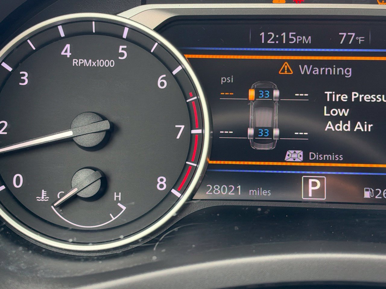 Used 2025 Nissan Sentra SV FWD image 8