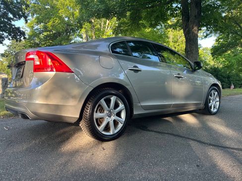 Used 2016 Volvo S60 T5 Premier AWD/4WD image 18