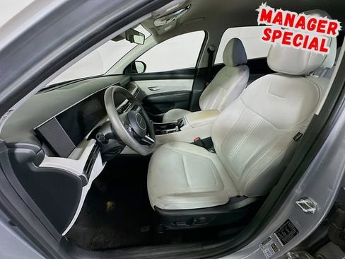 Used 2025 Hyundai Tucson SEL FWD image 12
