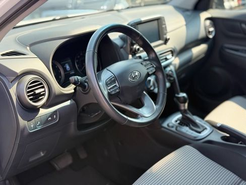 Used 2021 Hyundai Kona SEL FWD image 23