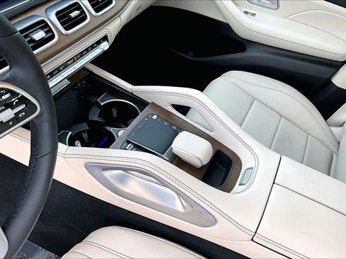 Used 2022 Mercedes-Benz GLE 350 4MATIC image 16