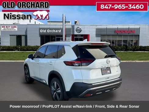 Used 2023 Nissan Rogue SL w/ SL Premium Package FWD image 9