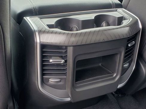 New 2026 RAM 1500 4x4 Crew Cab image 30