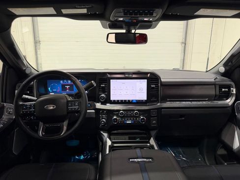 Used 2026 Ford F250 Platinum AWD/4WD image 41