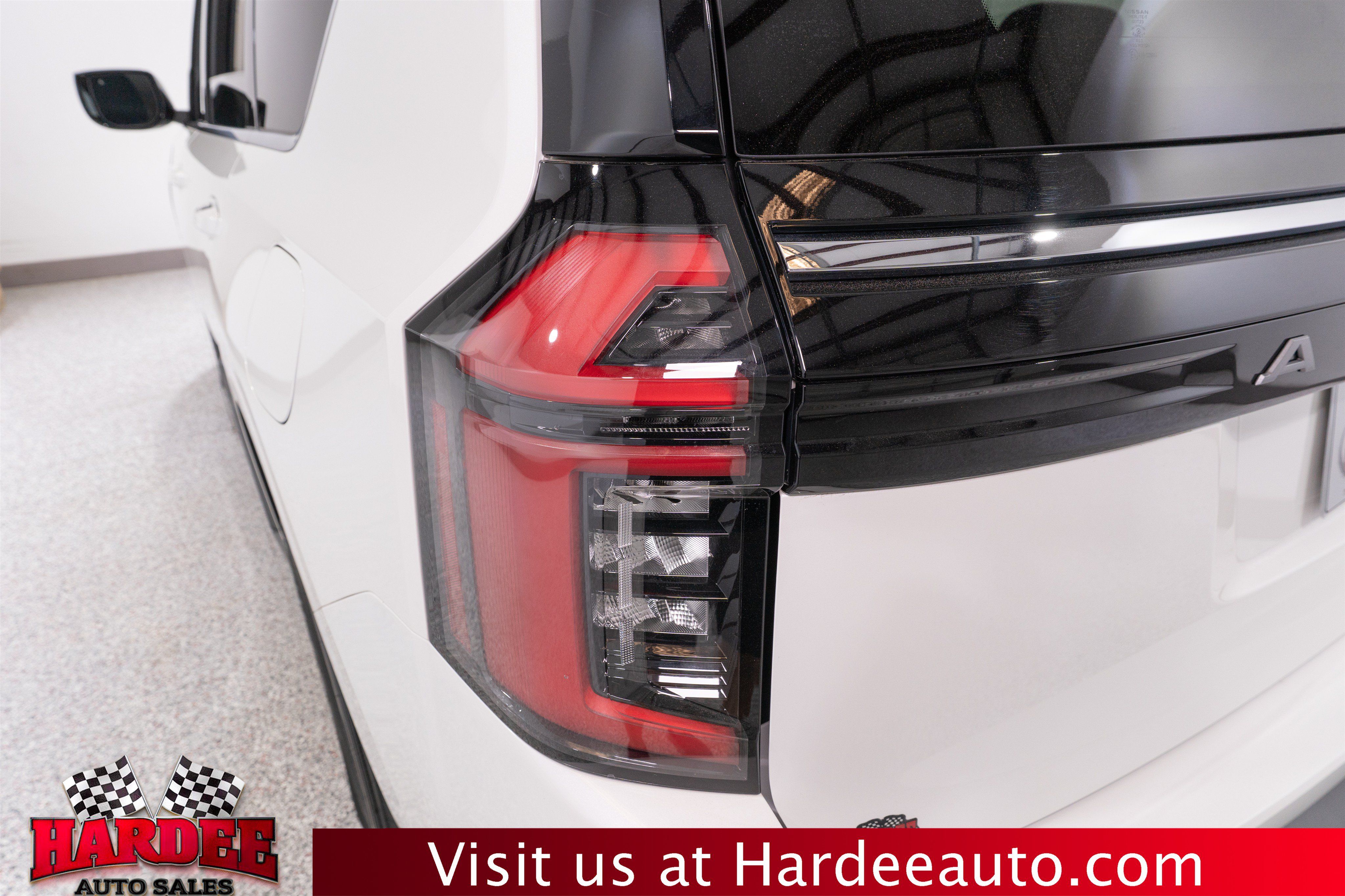 Used 2026 Nissan Armada SV AWD/4WD image 9