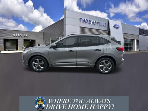 Used 2023 Ford Escape ST-Line w/ Tech Pack #1 FWD image 5