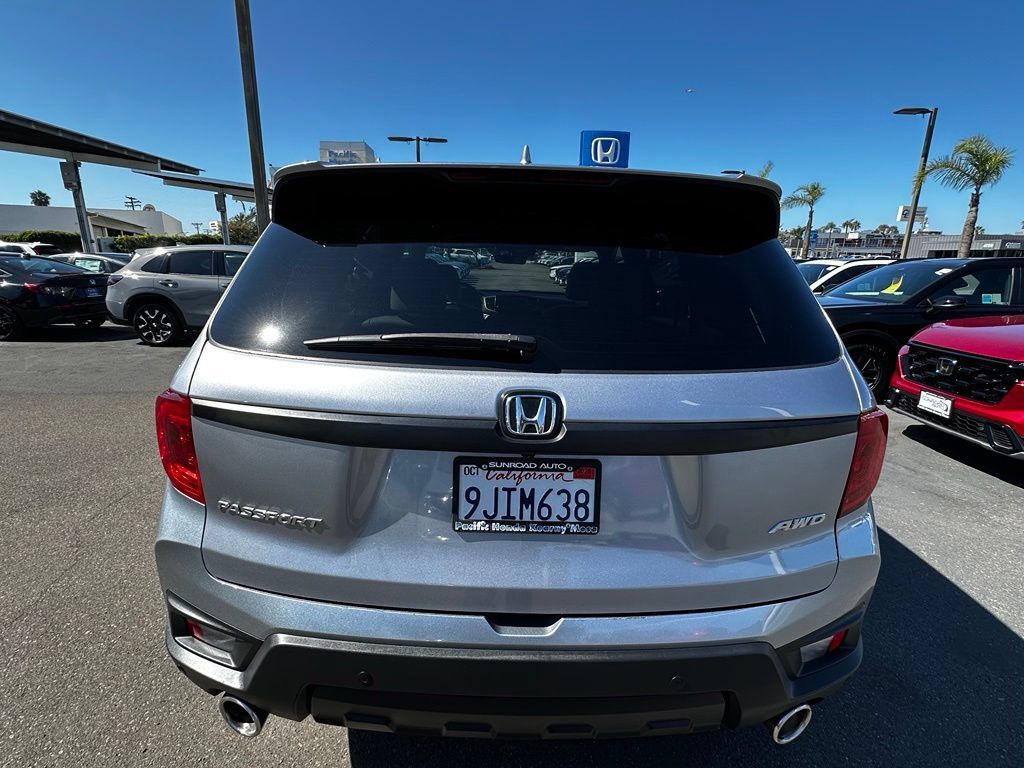 Used 2023 Honda Passport EX-L image 7