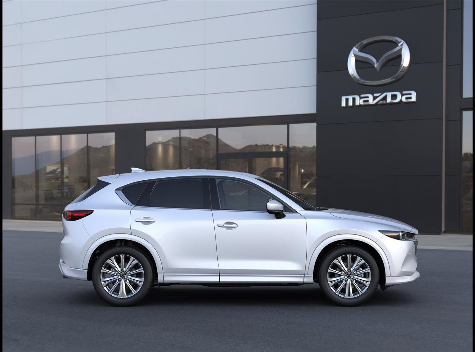 Used 2025 MAZDA CX-5 Signature AWD/4WD image 5