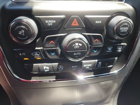 Used 2017 Jeep Grand Cherokee Altitude RWD image 25