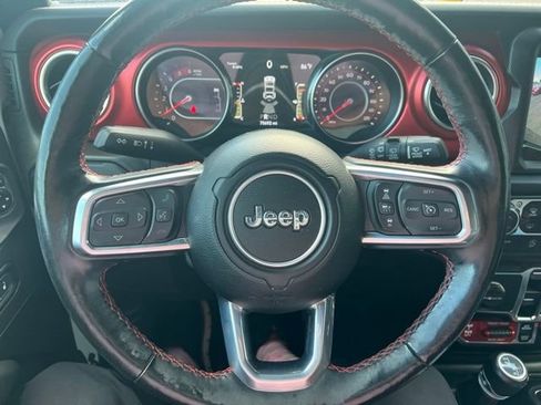 Used 2021 Jeep Wrangler Unlimited Rubicon AWD/4WD image 17