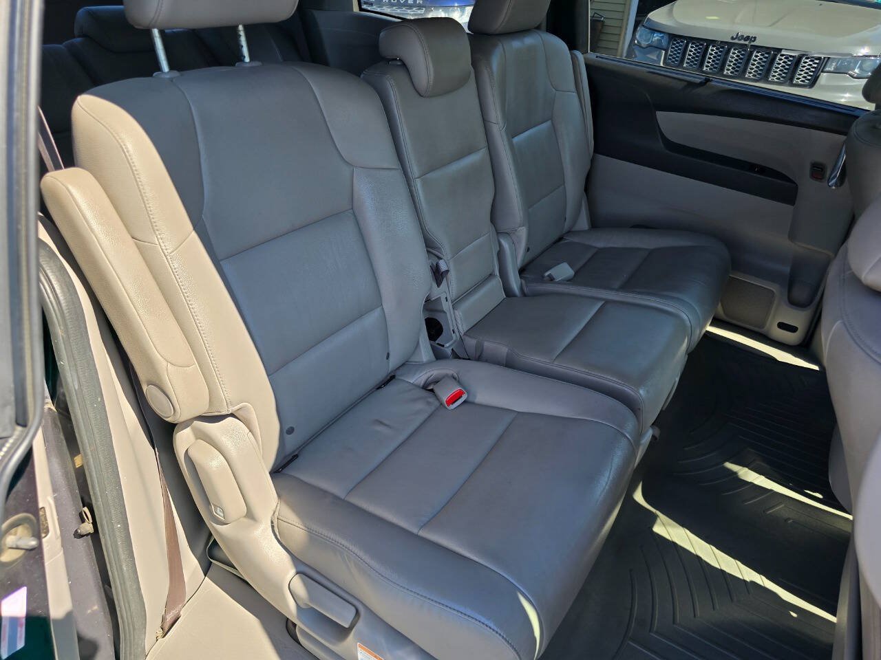 Used 2016 Honda Odyssey EX-L image 32