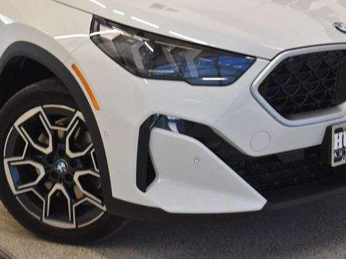 Used 2026 BMW X2 xDrive28i AWD/4WD image 30