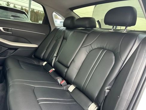 Certified 2024 Hyundai Sonata SEL image 18