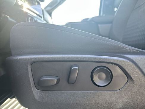 Used 2023 GMC Sierra 1500 Elevation w/ LPO, Elevation Black Package AWD/4WD image 17