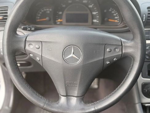 Used 2004 Mercedes-Benz C 230 Coupe image 6