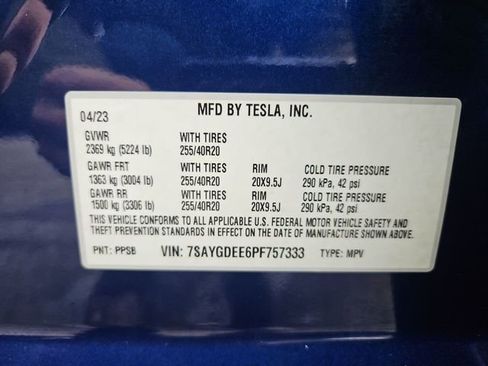 Used 2023 Tesla Model Y Long Range image 32