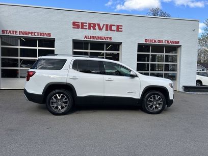 Used 2023 GMC Acadia SLE w/ Driver Convenience Package