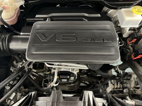 Used 2022 RAM 1500 Big Horn w/ Night Edition AWD/4WD image 43