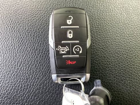 Used 2025 RAM 1500 Big Horn AWD/4WD image 35