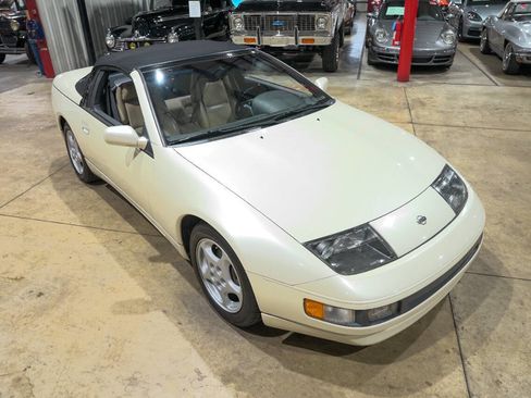 Used 1993 Nissan 300ZX Base 2dr Convertible image 25