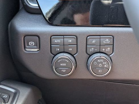 New 2026 Chevrolet Silverado 1500 RST AWD/4WD image 29