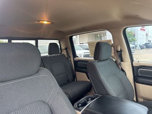 Used 2019 RAM 1500 Big Horn AWD/4WD image 28