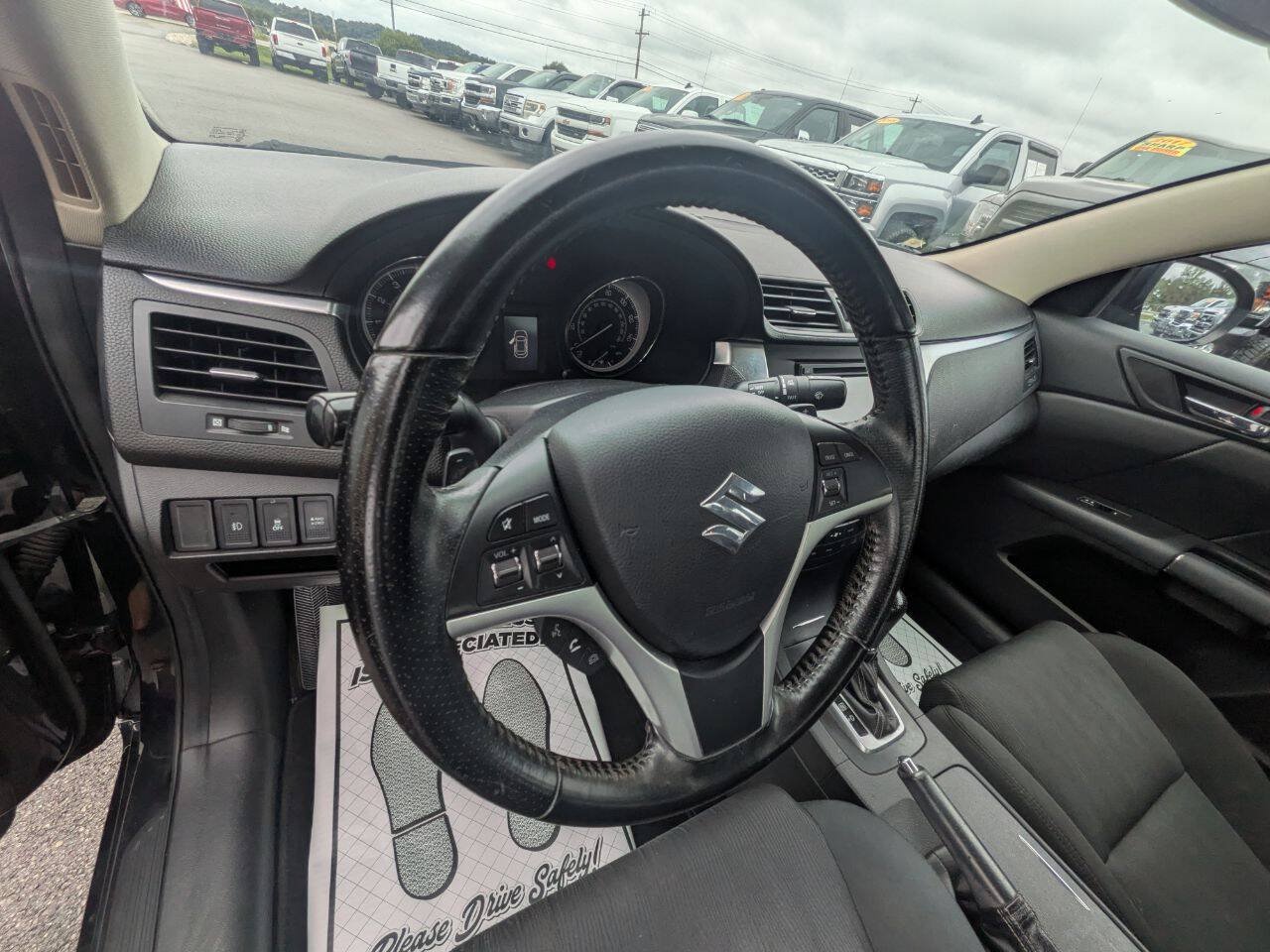 Used 2013 Suzuki Kizashi Sport GTS AWD/4WD image 11