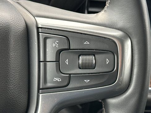 Used 2025 Chevrolet Silverado 1500 LT AWD/4WD image 24