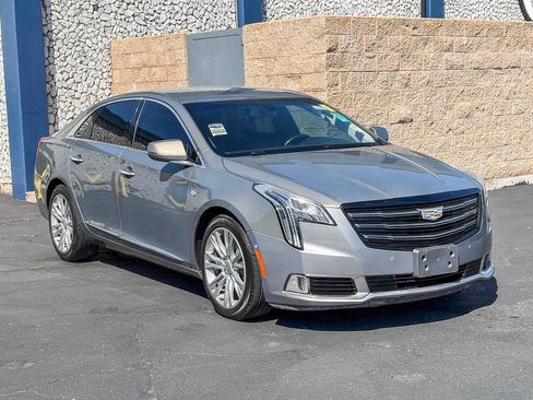 Used 2019 Cadillac XTS Luxury FWD image 5