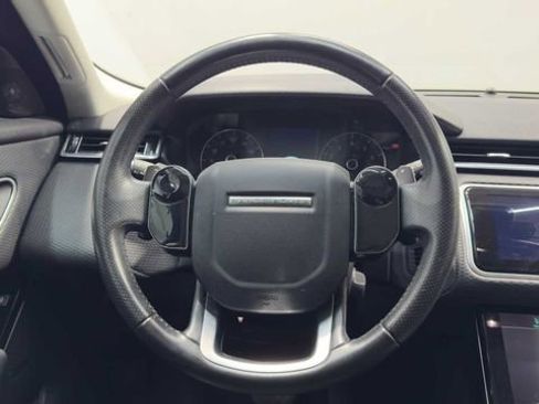 Used 2019 Land Rover Range Rover Velar P250 Base image 18
