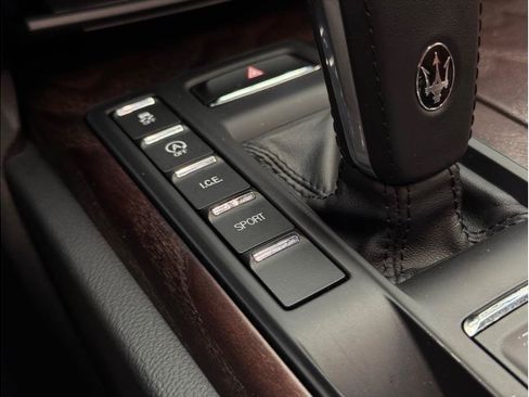 Used 2019 Maserati Ghibli RWD image 18