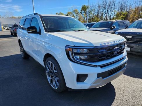 New 2025 Ford Expedition Platinum w/ Platinum Ultimate Package image 1