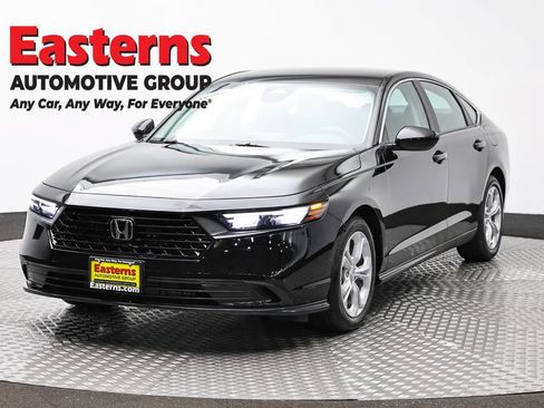 Used 2025 Honda Accord LX image 1