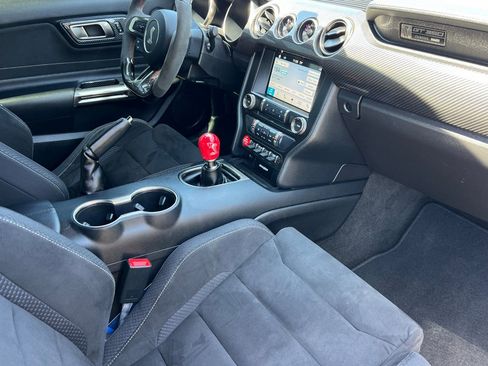 Certified 2017 Ford Mustang Shelby GT350 w/ Electronics Package RWD image 16