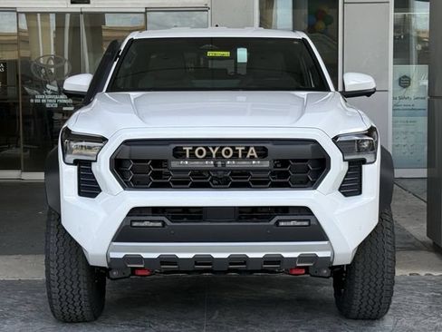New 2026 Toyota Tacoma 4x4 Double Cab Hybrid image 8