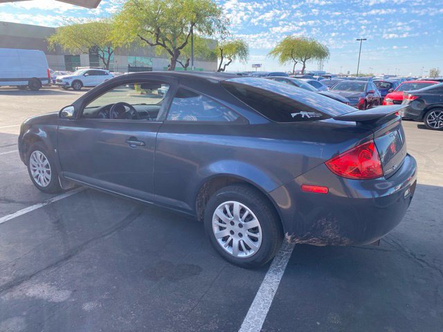 Used 2009 Pontiac G5 FWD image 2