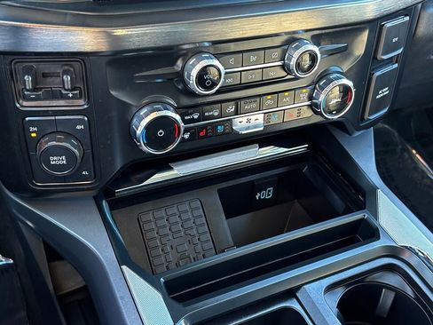 Used 2024 Ford F250 Lariat image 22